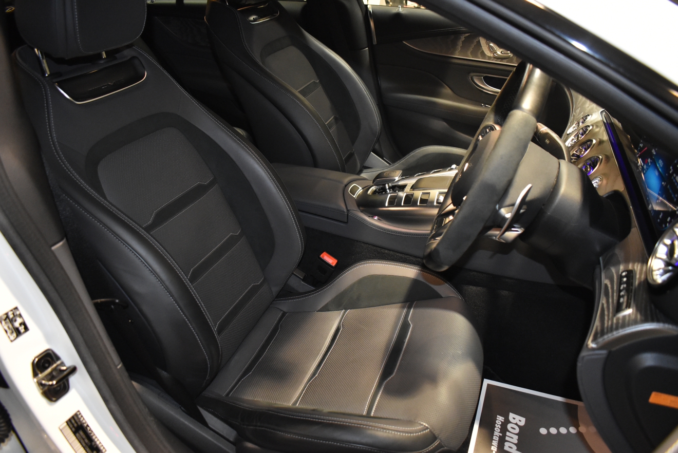 メルセデスAMG　GT53　４ドア　AMGダイナミックPKG　新着入庫車両　ボンド大阪　ボンドカーズ　ボンドグループ　