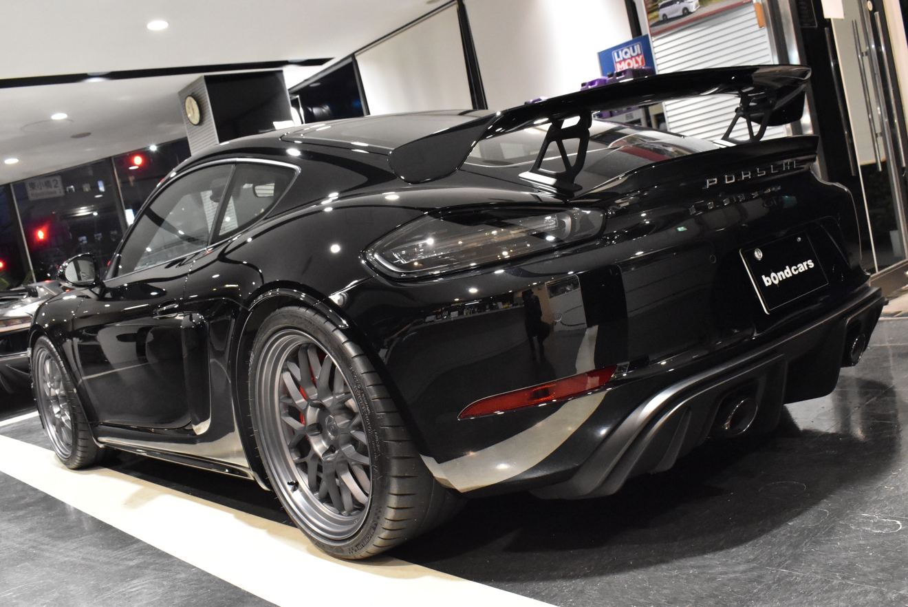 ポルシェ ケイマン GT4 BCフォージド ロベルタカップ カスタム車両 低走行 PDK ボンド大阪 ボンドカーズ ボンドグループ