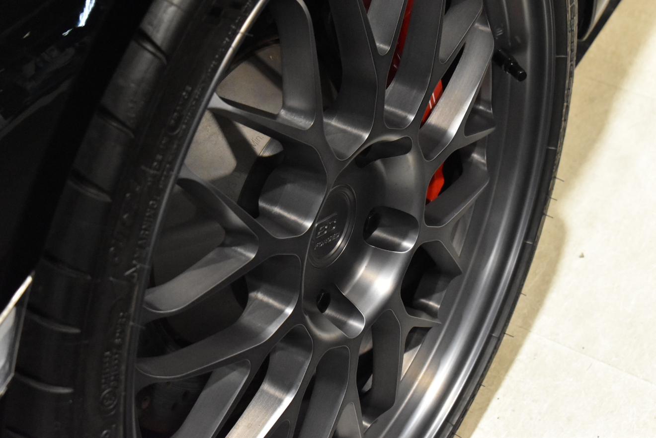 ポルシェ ケイマン GT4 BCフォージド ロベルタカップ カスタム車両 低走行 PDK ボンド大阪 ボンドカーズ ボンドグループ