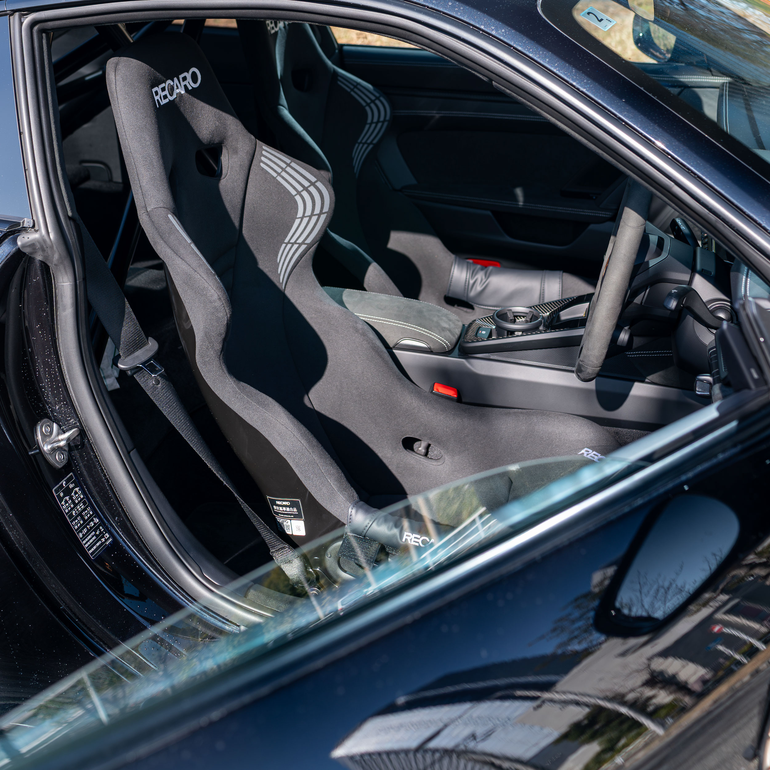 ポルシェ 992 GT3 RECAROシート
