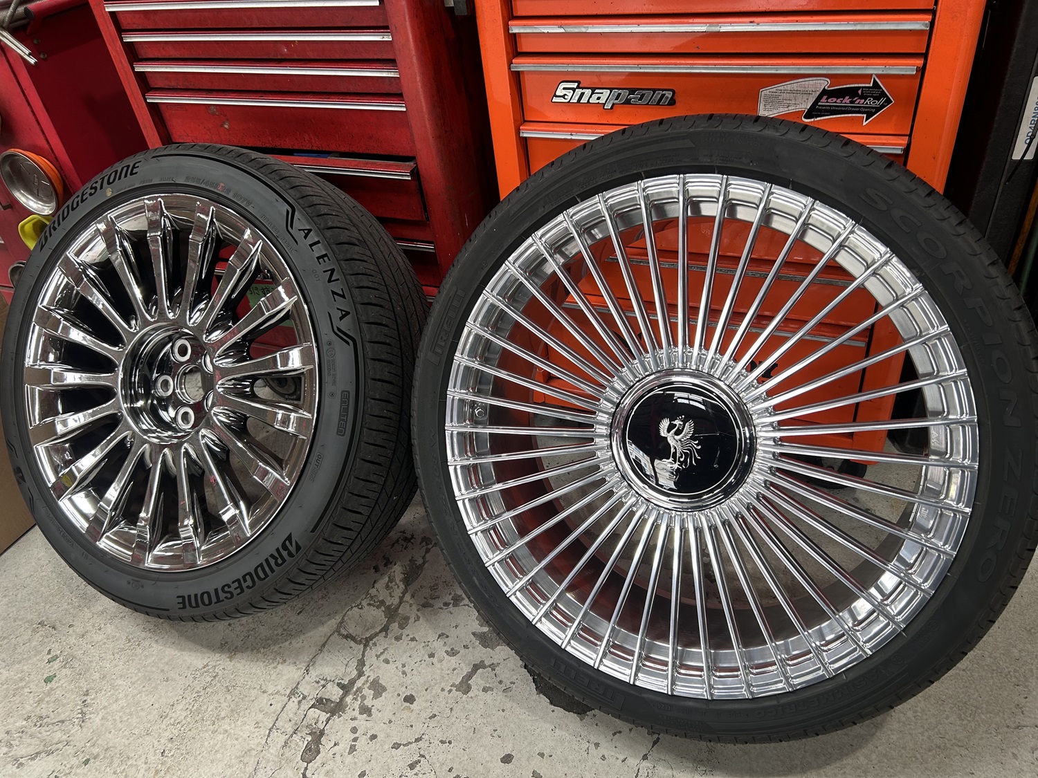 センチュリーSUV 24インチ AKforged ホイール交換　カスタム