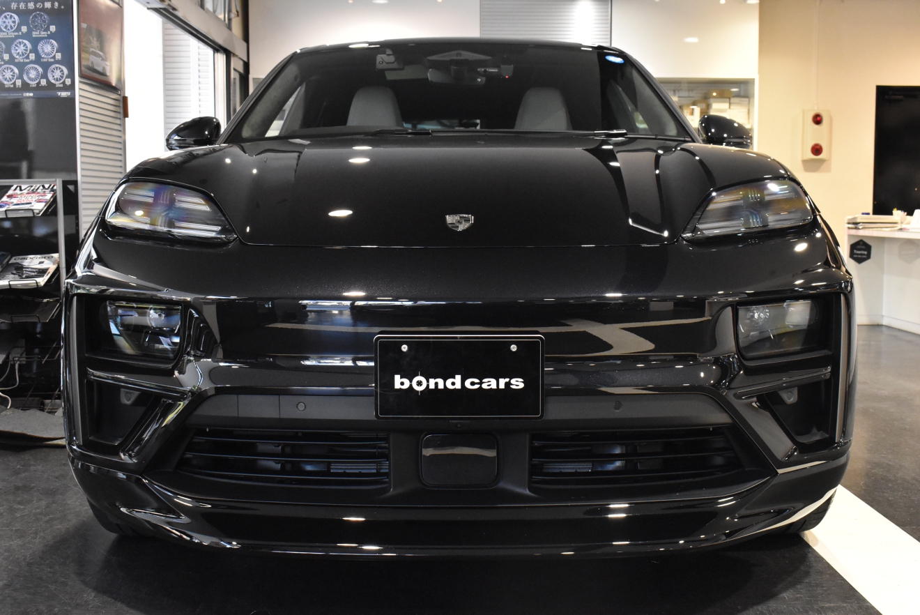 ポルシェ Macan Turbo Electric 電気自動車 22インチAW BOSEサウンド ワンオーナー 新着入庫車両 ボンド大阪 ボンドカーズ ボンドグループ