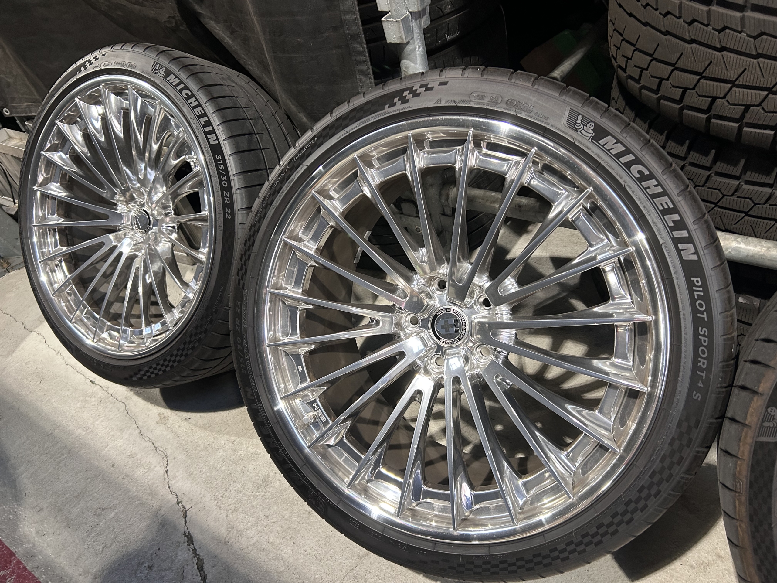 ベントレー HRE ホイール
