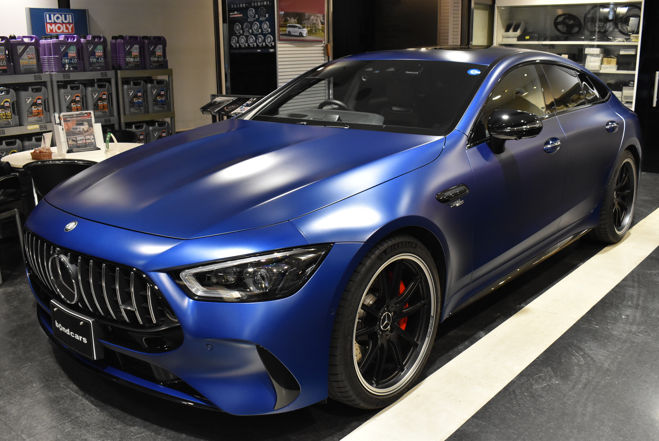 AMG GT53 4Dクーペ AMGダイナミックパッケージ サンルーフ フルレザー仕様(ダイヤモンドステッチ入り) スペクトラルブルーマグノ
