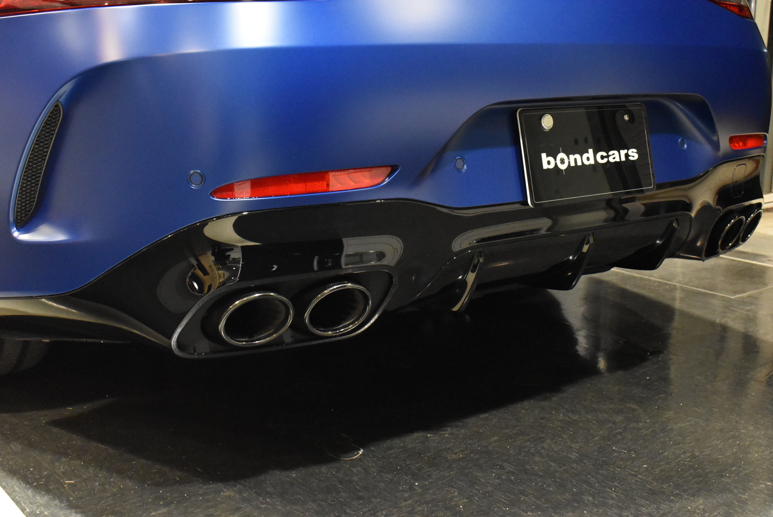 AMG GT53 4Dクーペ AMGダイナミックパッケージ サンルーフ フルレザー仕様(ダイヤモンドステッチ入り) スペクトラルブルーマグノ