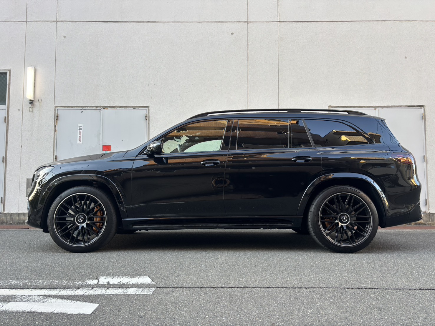 メルセデスAMG　GLS63　ナイトパッケージ　プロテクションフィルム　PPF　ブラックアウト　カスタム　bond大阪　ボンドカーズ　ボンドグループ