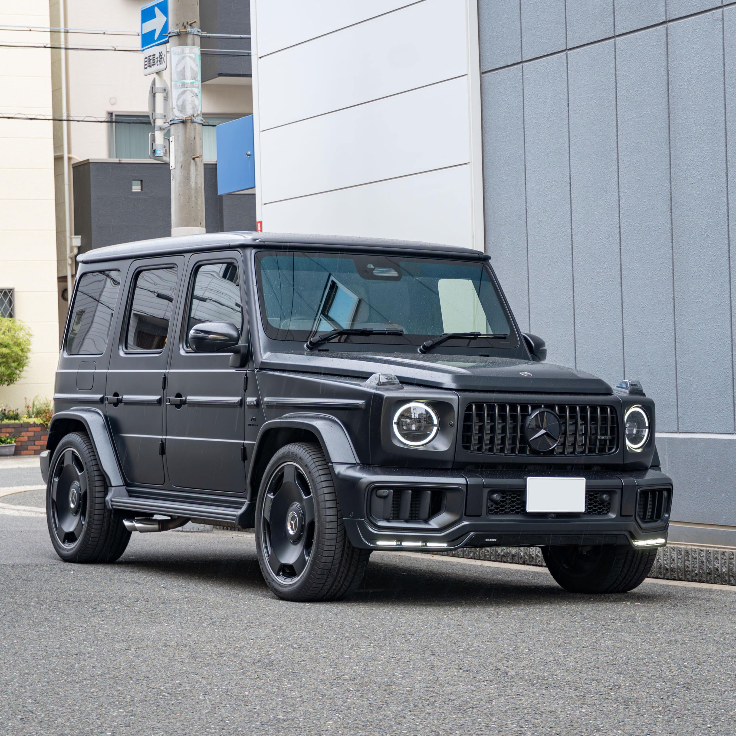W465 G63 AMG×BRABUSスポイラー！！　ボンド大阪