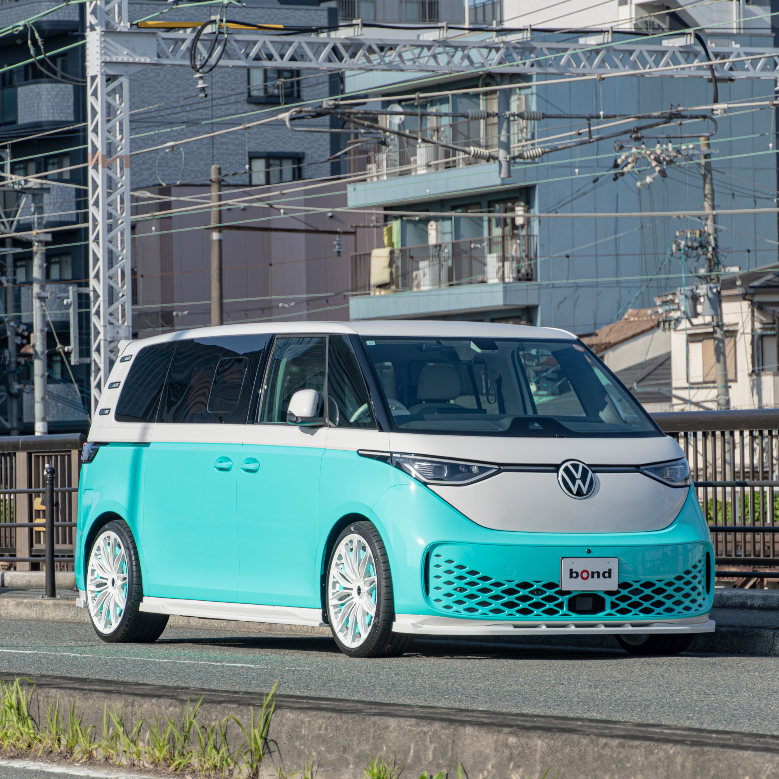 VW ID BUZZ×Brixton Forged・wrapping・MotorDrome Design Aero・Eibach　ボンド大阪