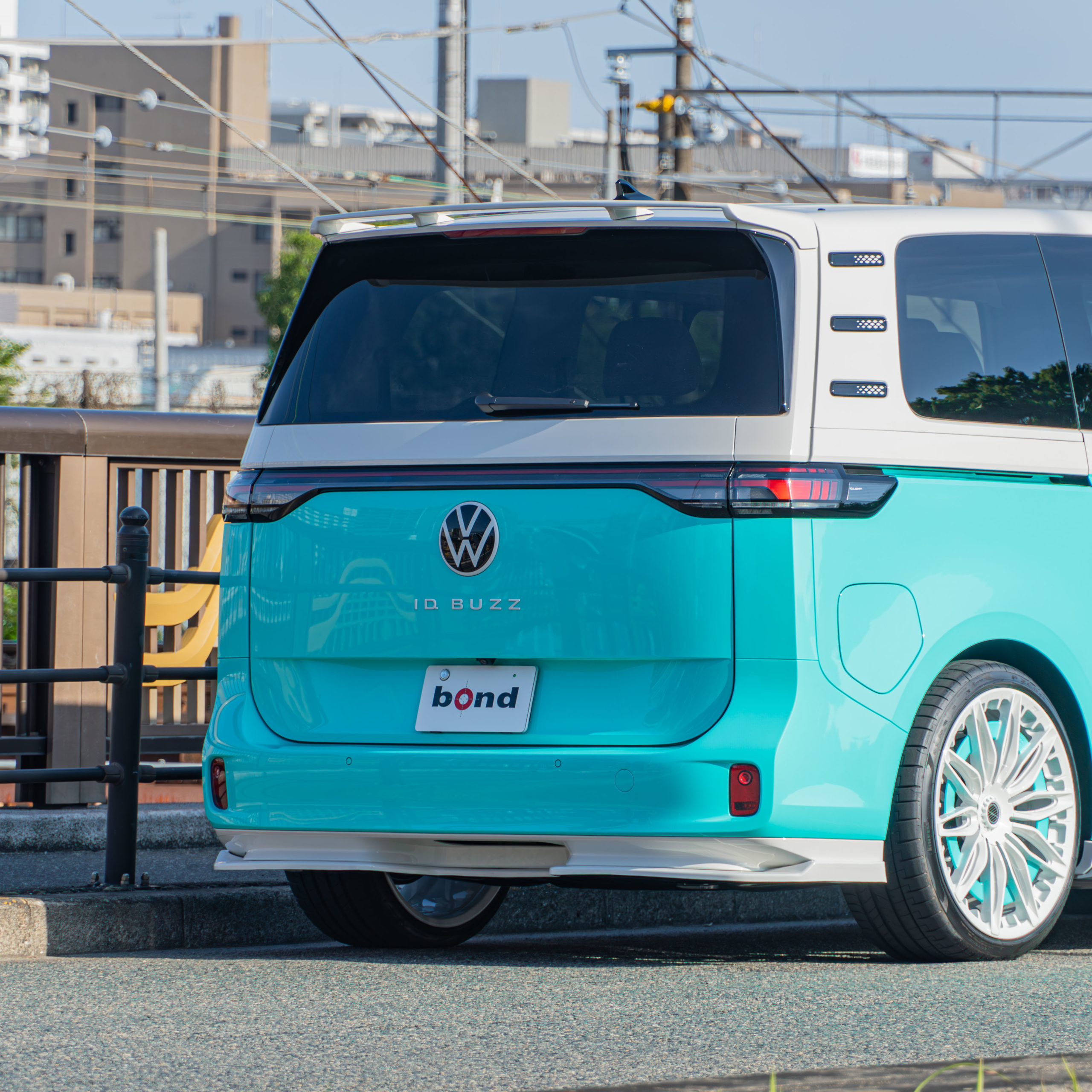 VW ID BUZZ×Brixton Forged・wrapping・MotorDrome Design Aero・Eibach　ボンド大阪