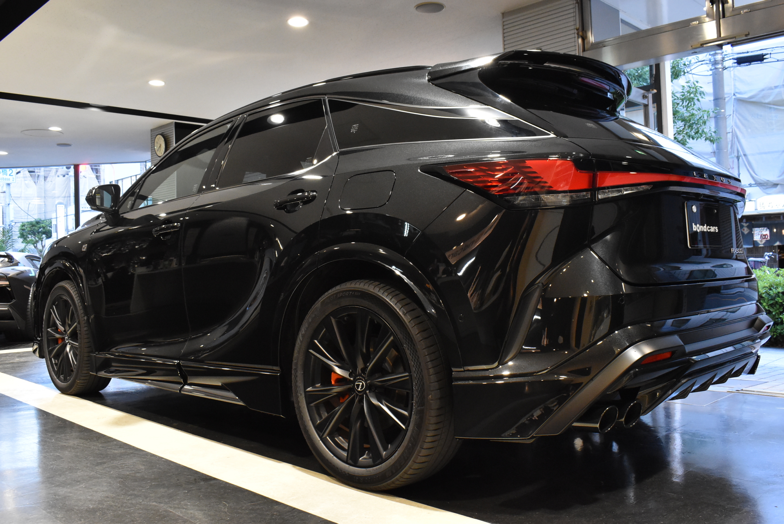 TRDエアロ マークレビンソン オレンジキャリパー パノラマルーフ ワンオーナー LEXUSRX500h F SPORT Performance
