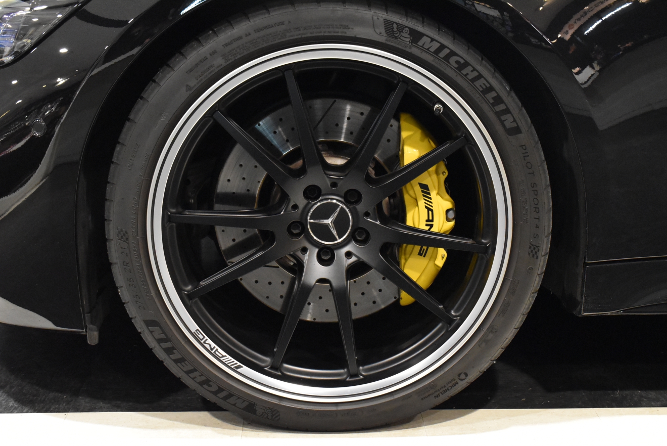 メルセデスAMG　GT53　AMGダイナミックプラスパッケージ
フルレザー仕様　パノラマガラスルーフ　リアアクスルステアリング　AMGパフォーマンス　NEWPRICE　ボンド大阪　ボンドカーズ　ボンドグループ