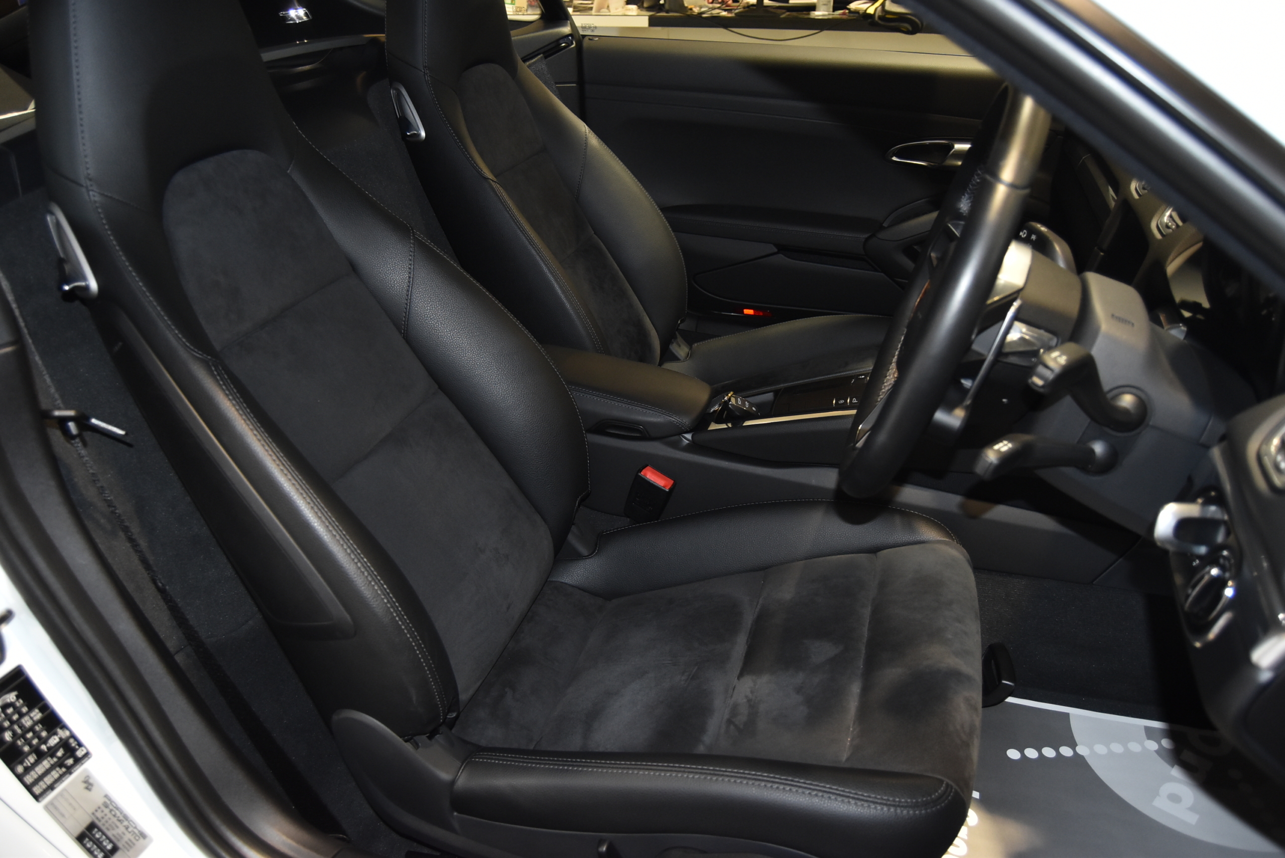 718ケイマンS ポルシェキーレスエントリー&ドライブ スポーツクロノ オートエアコン 電動格納ミラー バックカメラ 20インチAW レッドキャリパー パークセンサー シートヒーター