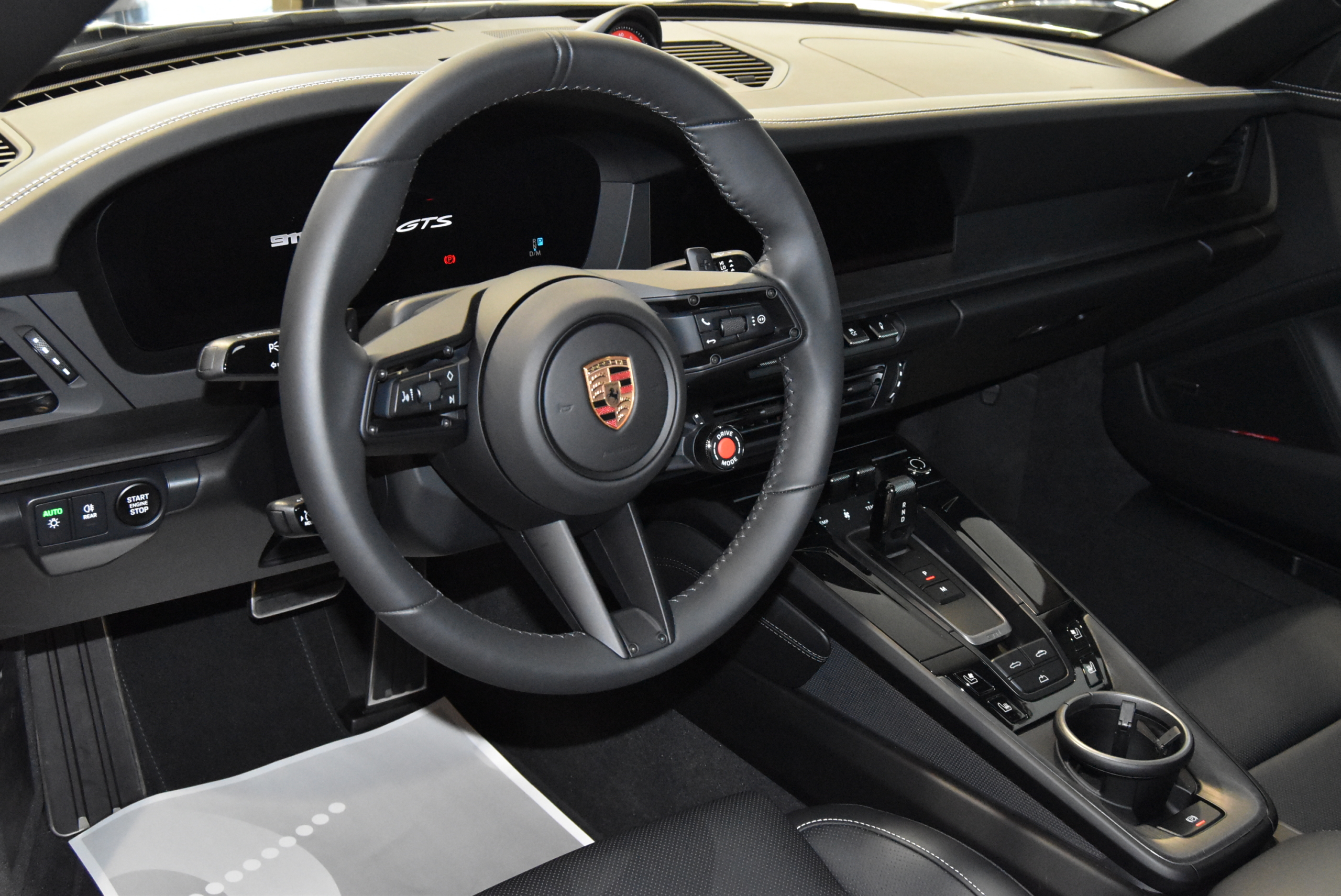 992.2カレラGTSカブリオレ アイスグレーM スポーツシート(14Way) ベンチレーション エクステリアPKG フロントリフト スポーツテールパイプ イルミドアシルガード BOSEサラウンド
