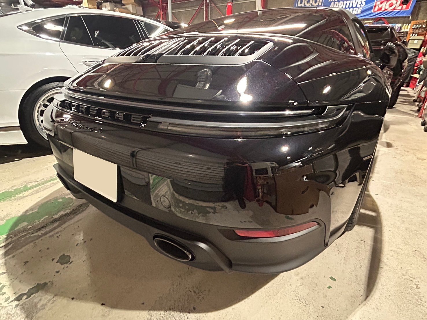 ポルシェ 992.2 マットブラック エアロ カスタム