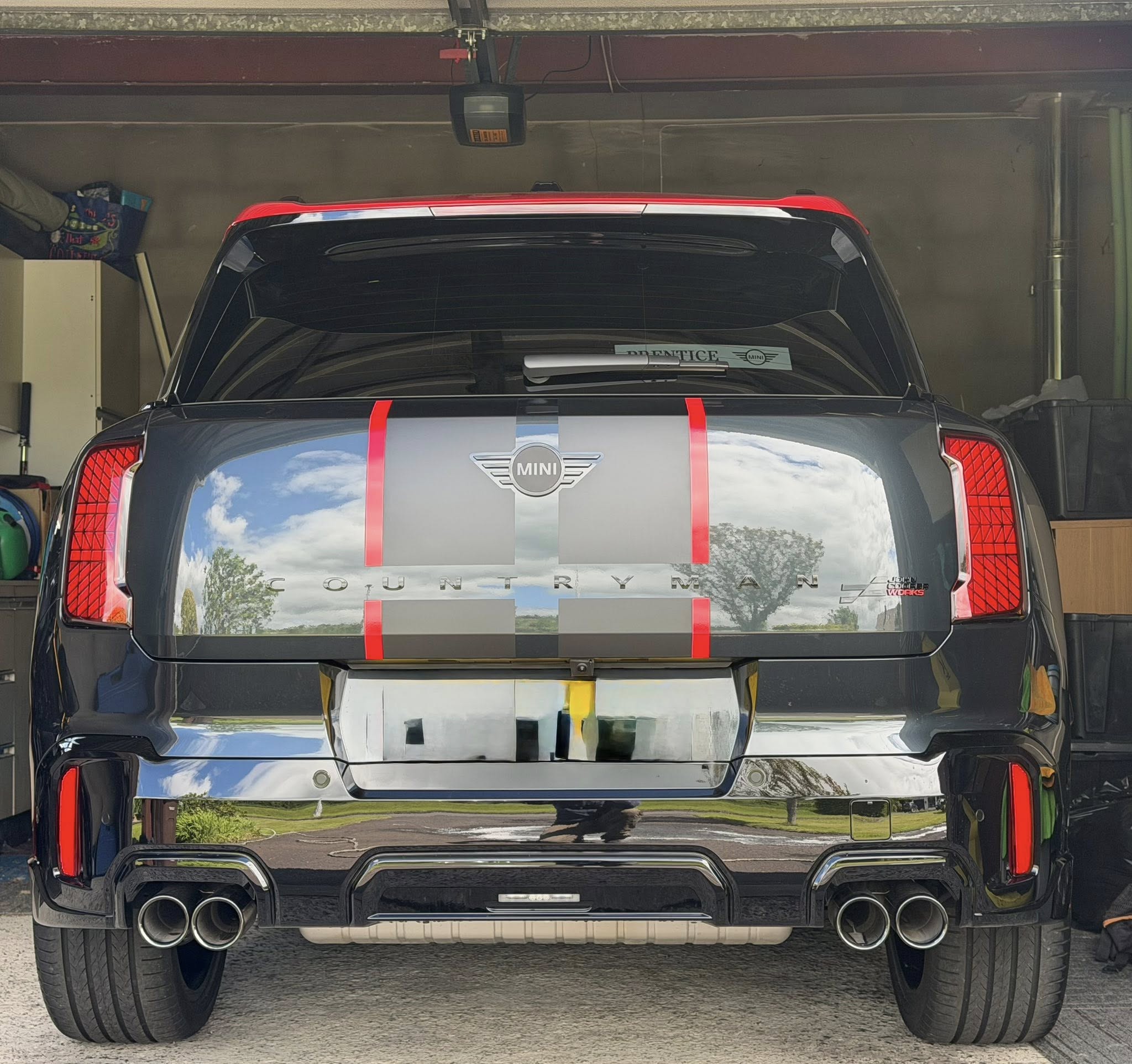 MINI U25 カントリーマン JCW×ストライプ施工!! ボンド大阪