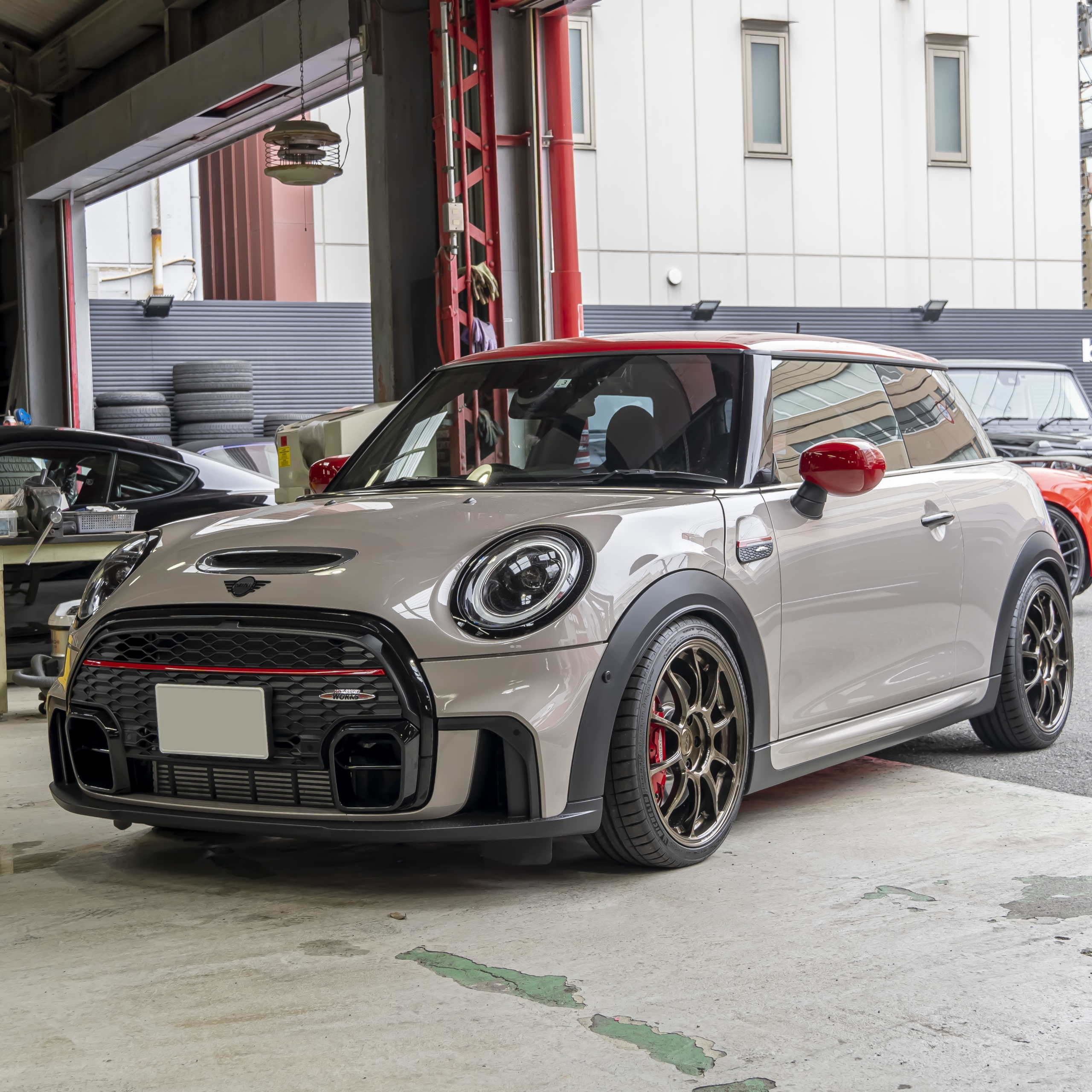 MINI F56 JCW LCI2×K&Nフィルター・AMZECHS インテークキット取り付け! ボンド大阪