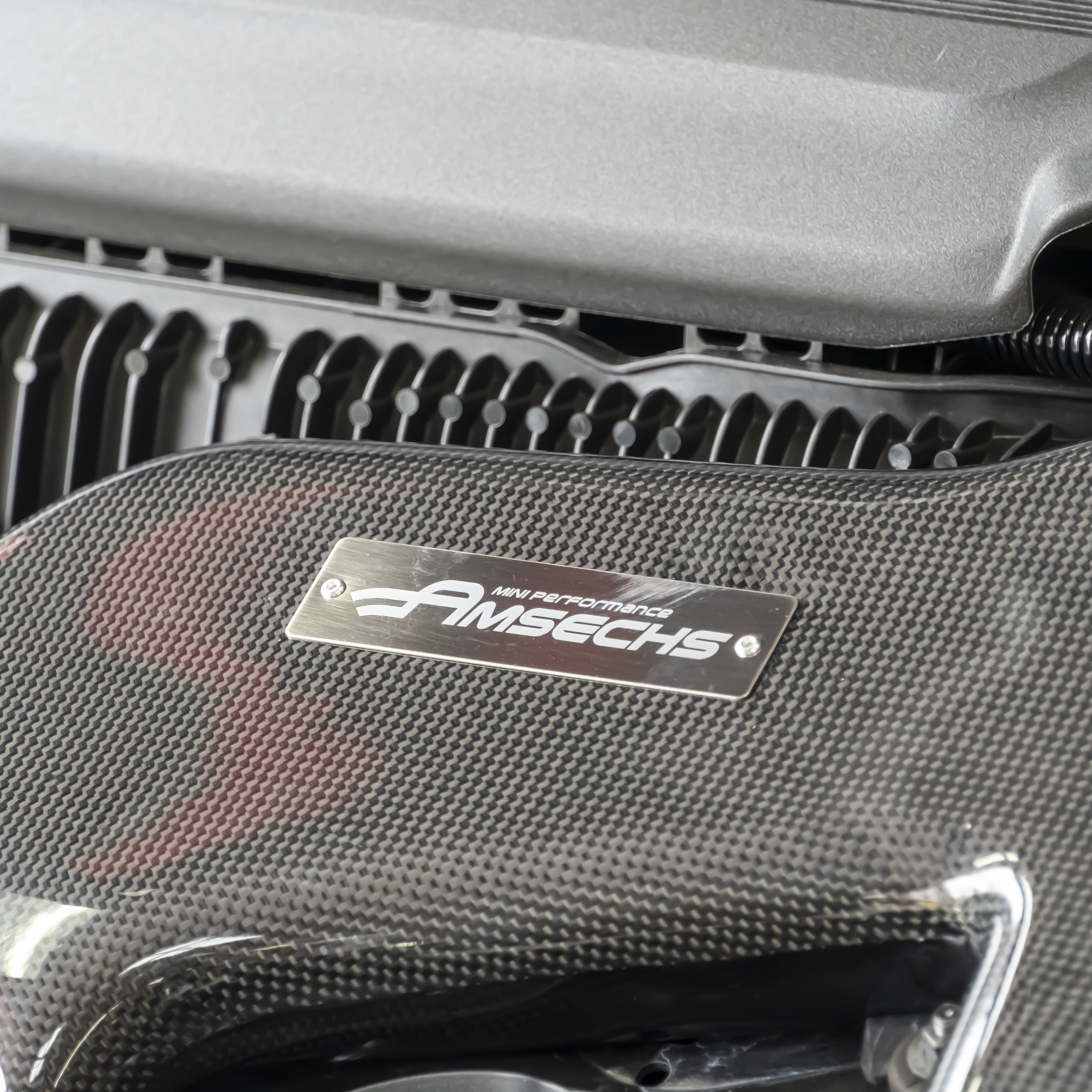 MINI F56 JCW LCI2×K&Nフィルター・AMZECHS インテークキット取り付け! ボンド大阪