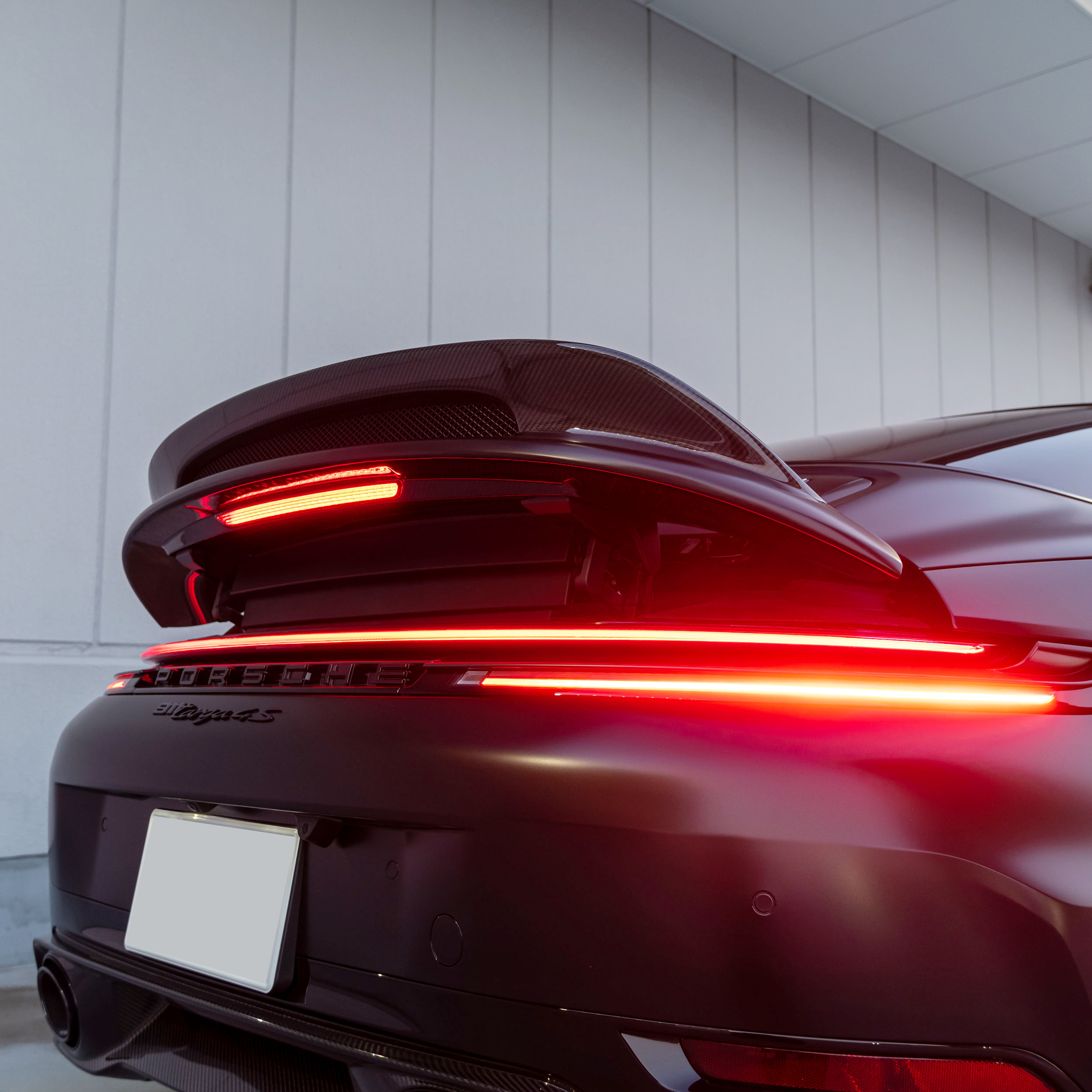 ポルシェ 992.2 マットブラック エアロ カスタム