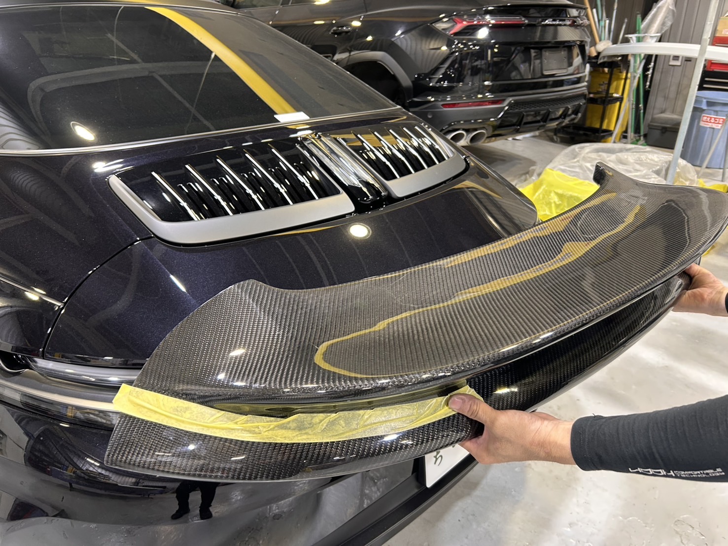 ポルシェ 992.2 マットブラック エアロ カスタム