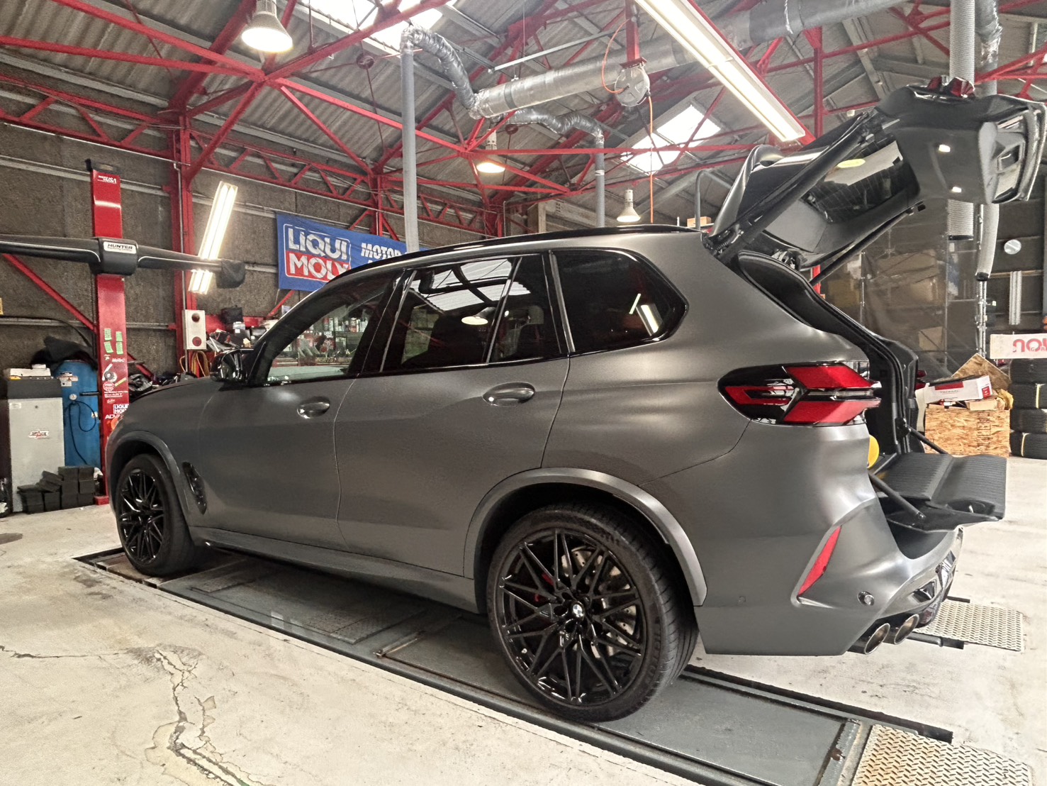 BMW F95 X5M KW ダウンサス ローダウン スペーサー カスタム