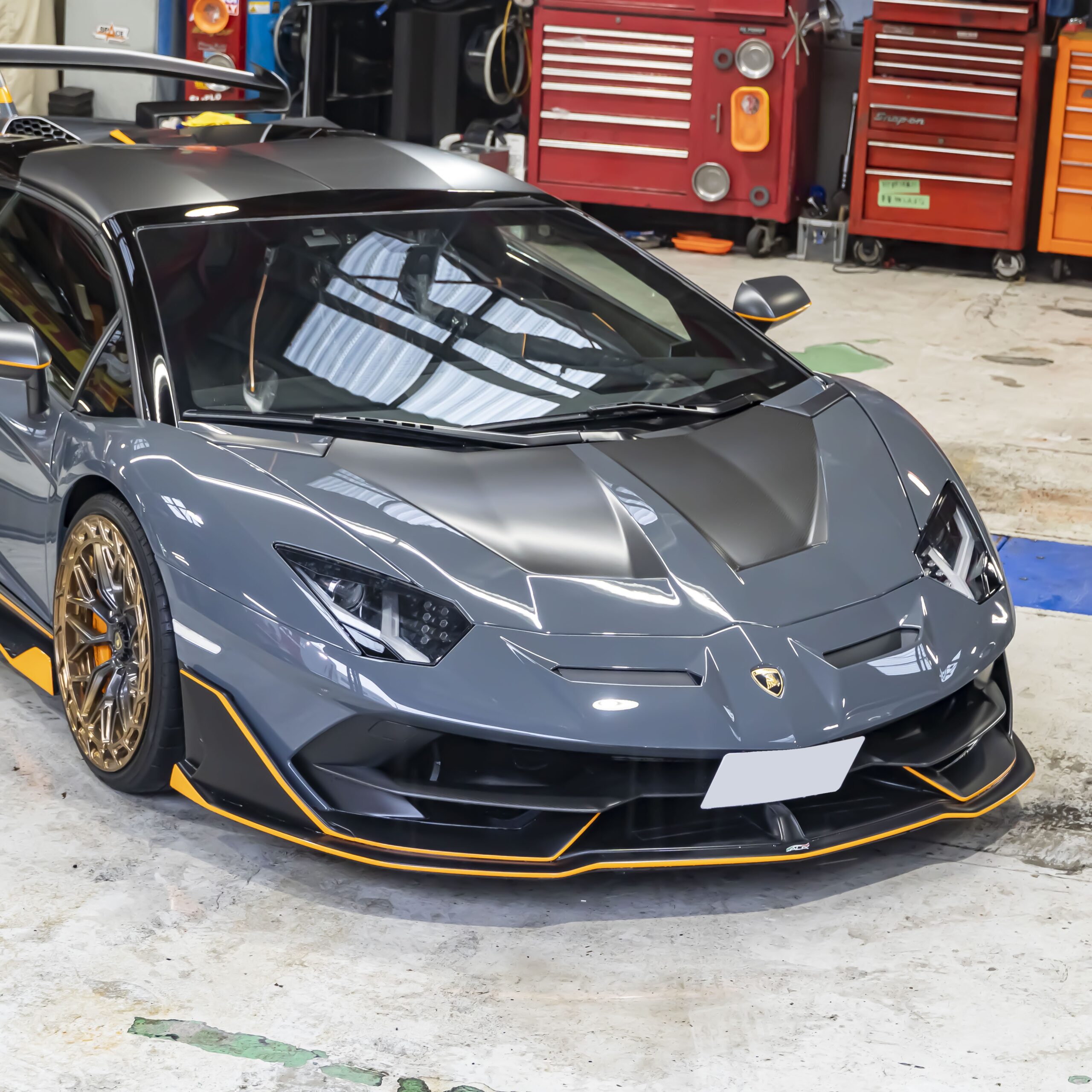 Lamborghini Aventador SVJ Roadster×1016industries