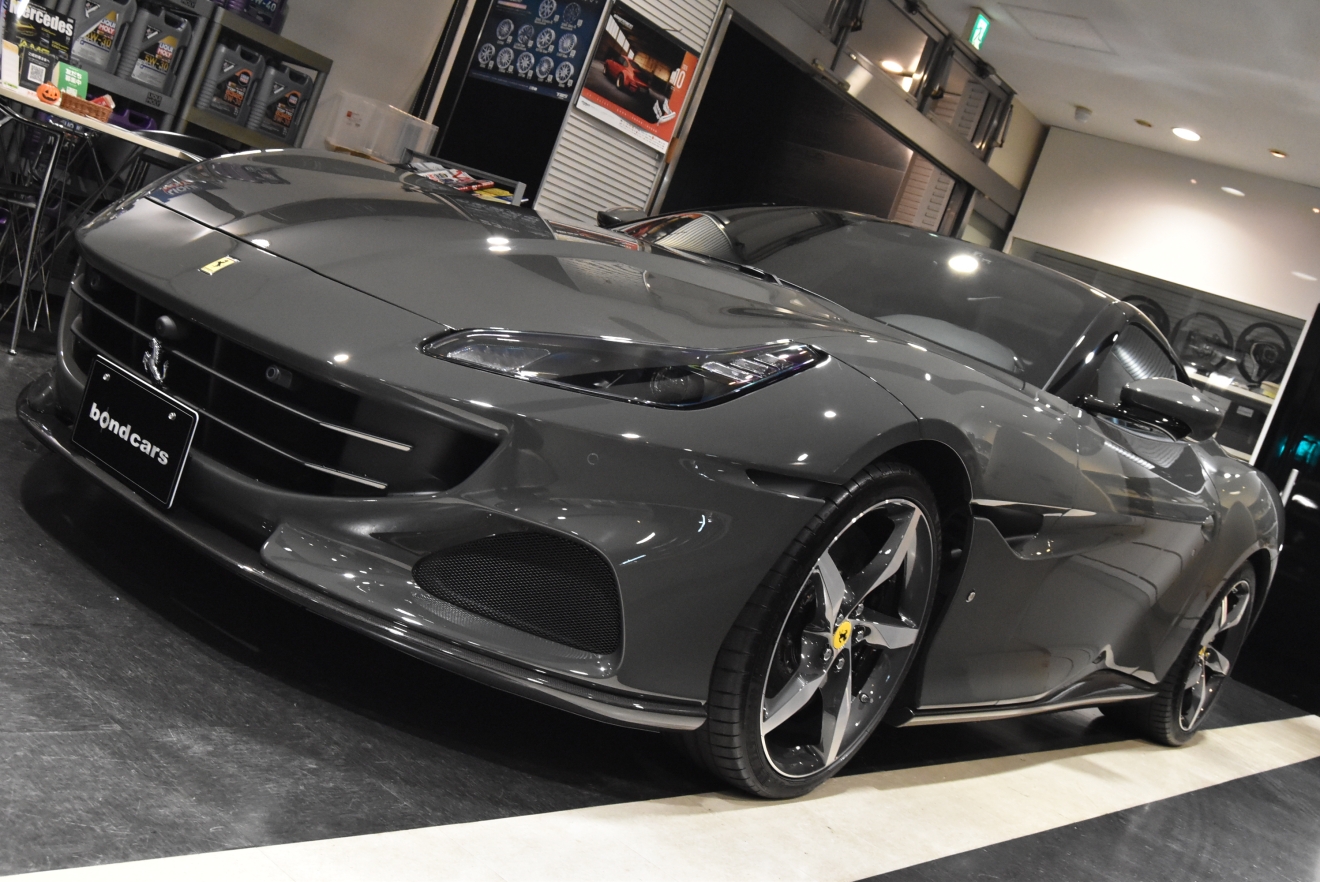 フェラーリ ポルトフィーノM グリジオテレス 左ハンドル 低走行 V8ターボ ブルー内装 新着入庫車両 ボンド大阪 ボンドカーズ