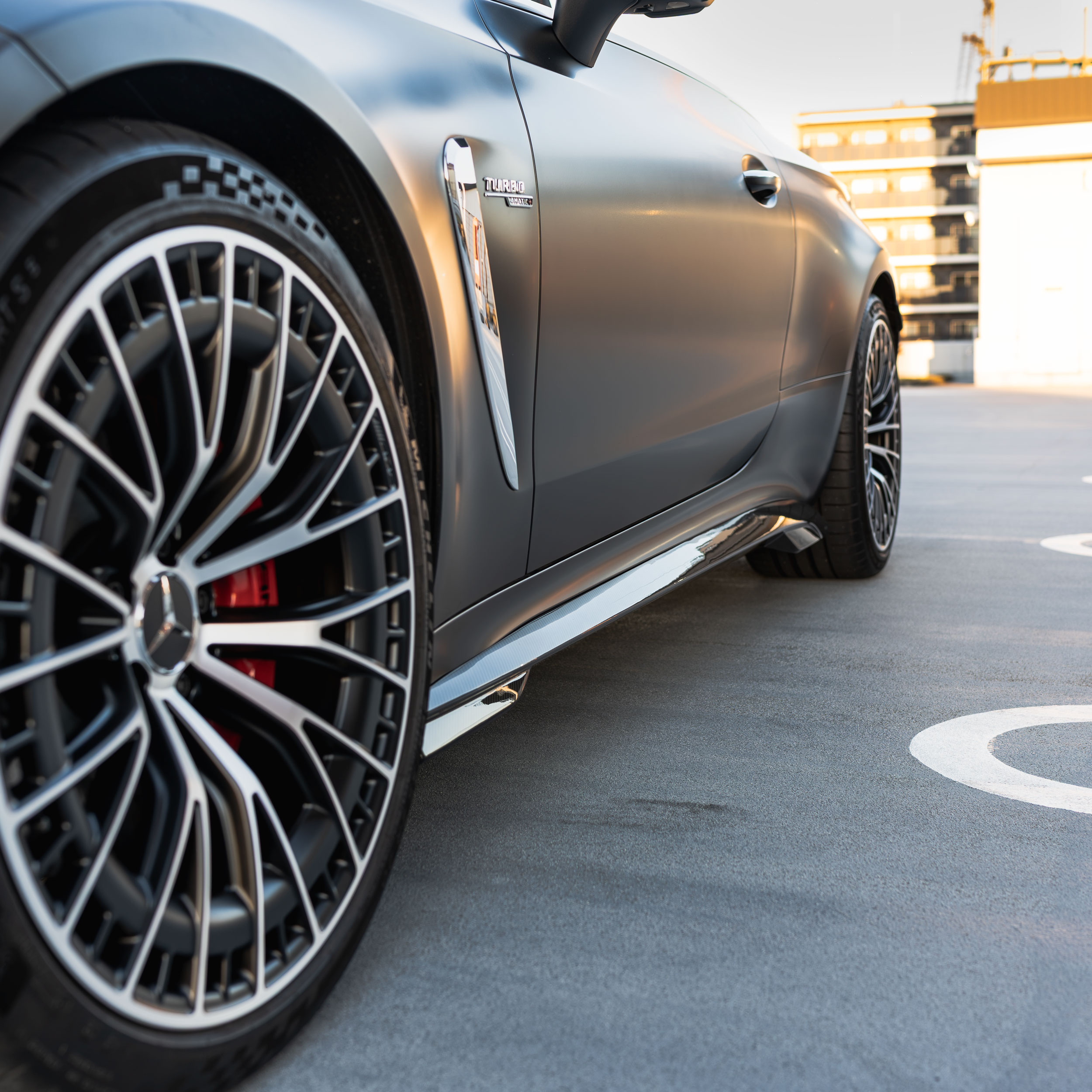 AMG CLE53 SOQOO カーボン エアロパーツ