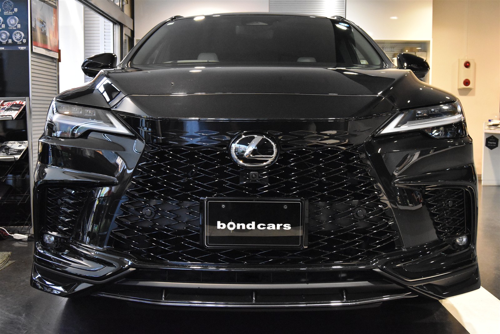 LEXUS RX500h 正面