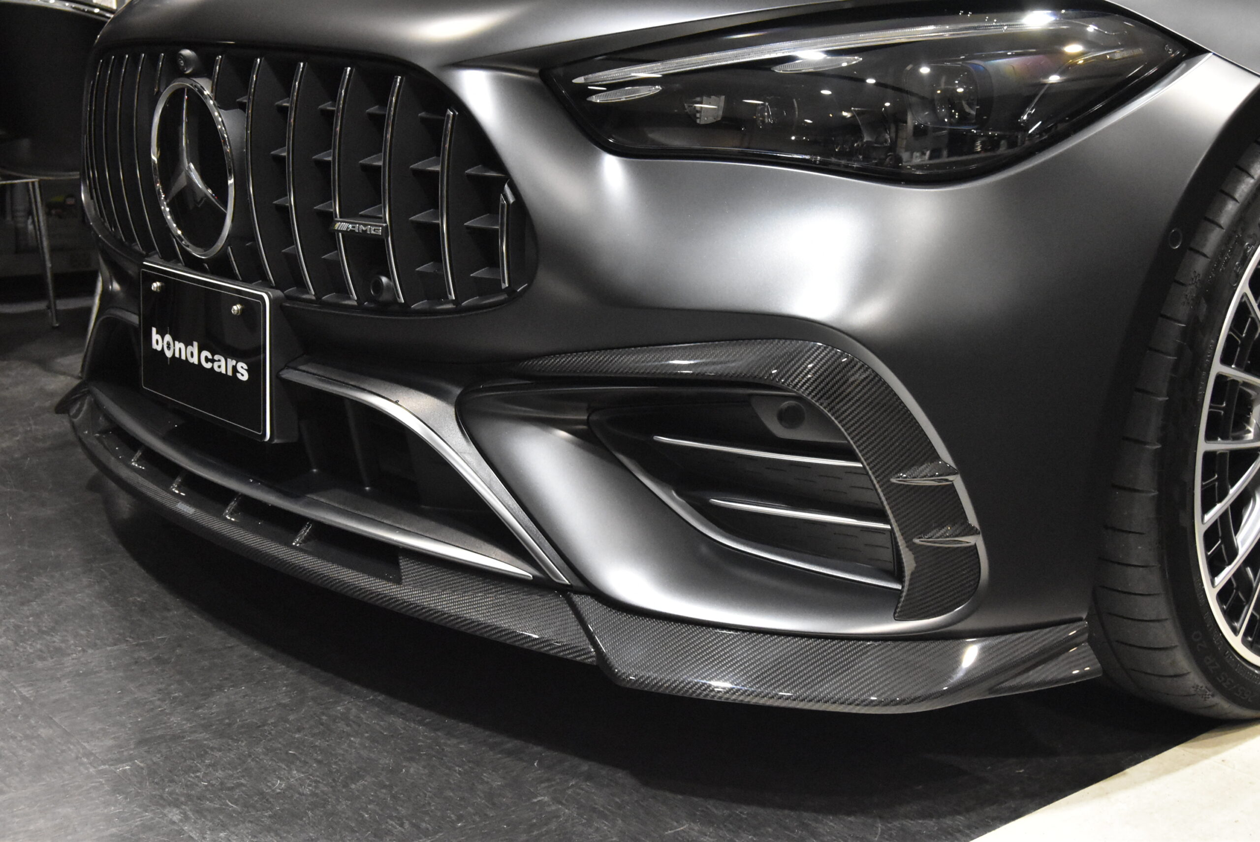 メルセデスAMG　CLE53　カブリオレ　ワンオーナー ダイナミックパッケージ エクスクルーシブパッケージ レッドソフトトップ SOOQOOカーボンエアロ