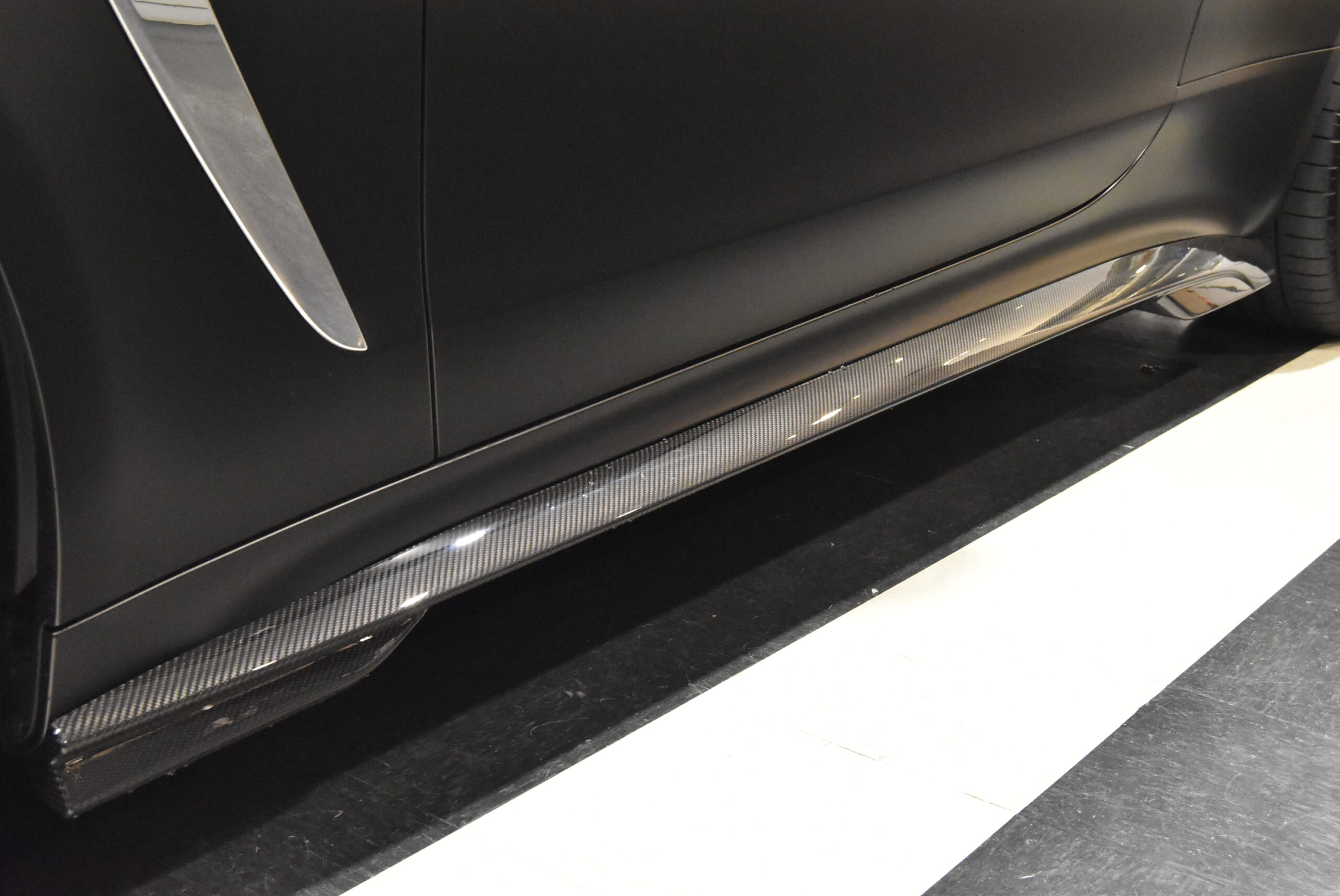 メルセデスAMG　CLE53　カブリオレ　ワンオーナー ダイナミックパッケージ エクスクルーシブパッケージ レッドソフトトップ SOOQOOカーボンエアロ