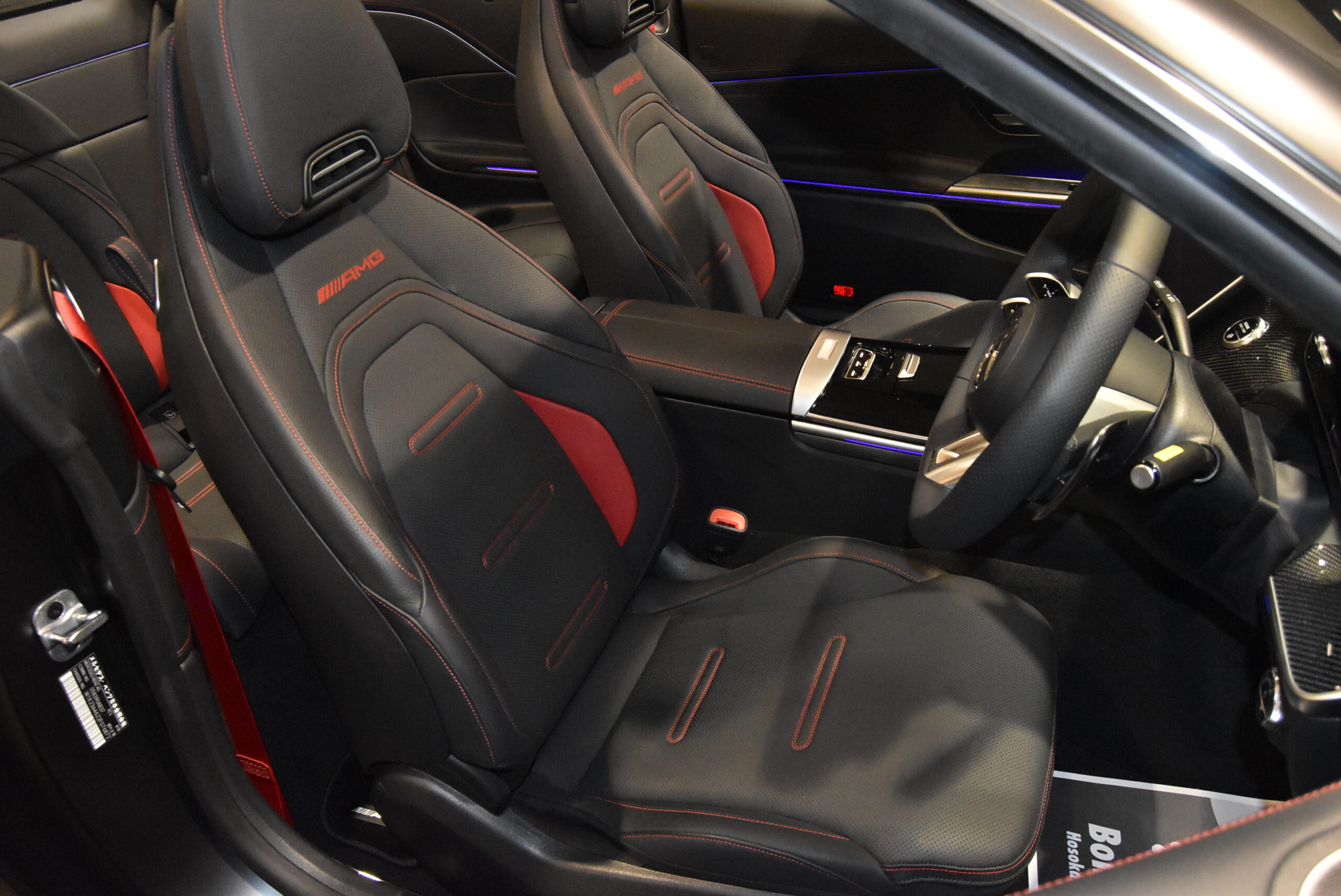 メルセデスAMG　CLE53　カブリオレ　ワンオーナー ダイナミックパッケージ エクスクルーシブパッケージ レッドソフトトップ SOOQOOカーボンエアロ