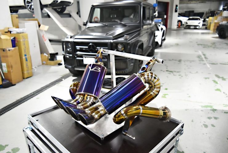 ヴァレンティノバルボーニ　テストドライバー　ランボ　アヴェンタ　ロワリング