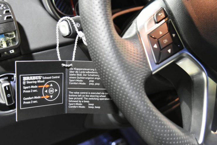 BRABUS マフラーステアリング操作