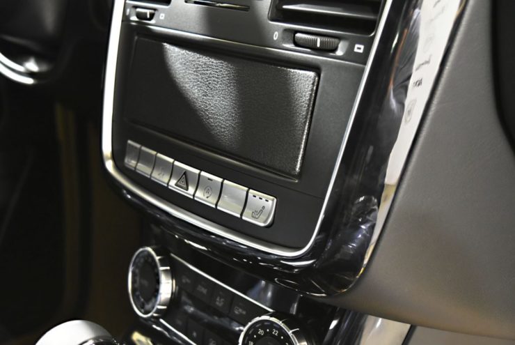 G63　ブラックアウト　エンブレムペイント　カスタム　ローダウン　スプリング　リフトアップ