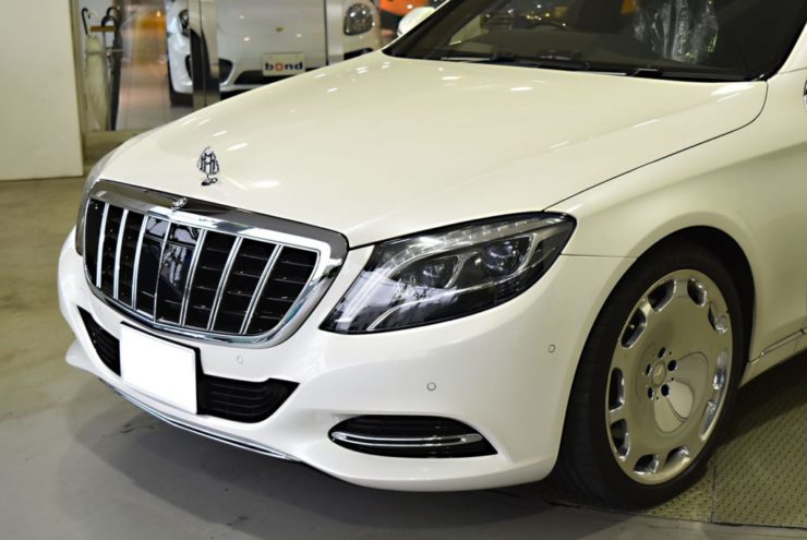マイバッハ　グリル　ブラバス　マンソリー　S63　W222　ローダウン　エンブレムペイント　マフラー