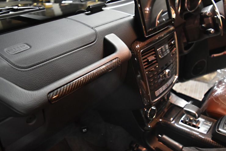 Gクラス 内装カーボン カーボンパネル G350 W463 エンブレムペイント