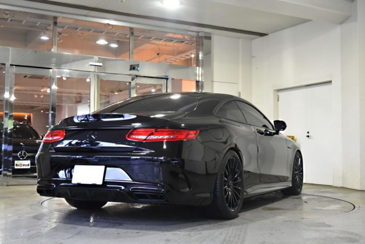 ベンツ　Mercedes　AMG　Sクラス　Sクーペ　エンブレムペイント　フルラップ