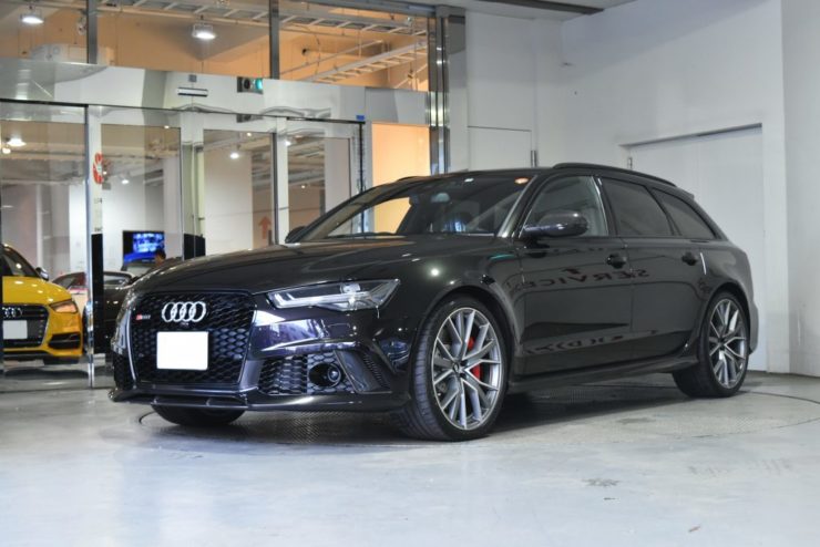 RS6 マフラー　カスタム　AKRAPOVIC アクラポ