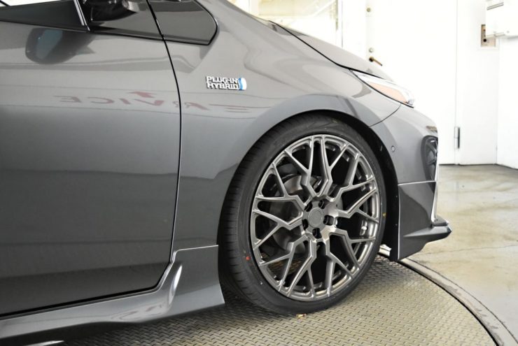 BCフォージド　19インチ　EH176　車高調　HKS