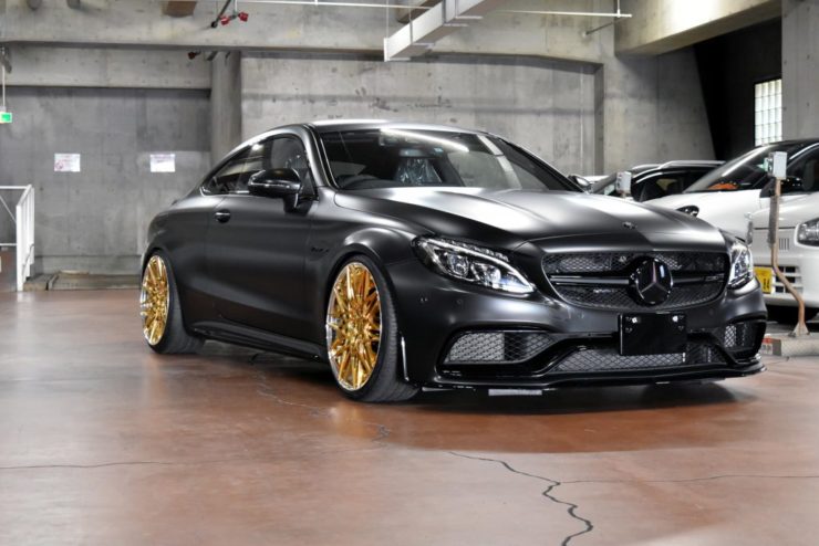 AMG C63 Rotiform BLQ カスタム　ローダウン