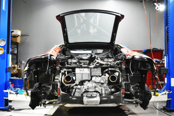 R8 V10 PLUS マフラー交換　CAPRISOTO