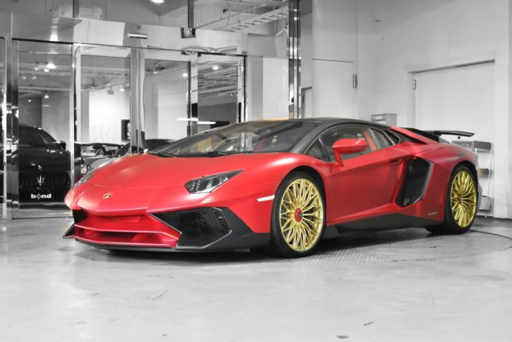 Aventador SV LP750 カスタム　マフラー　