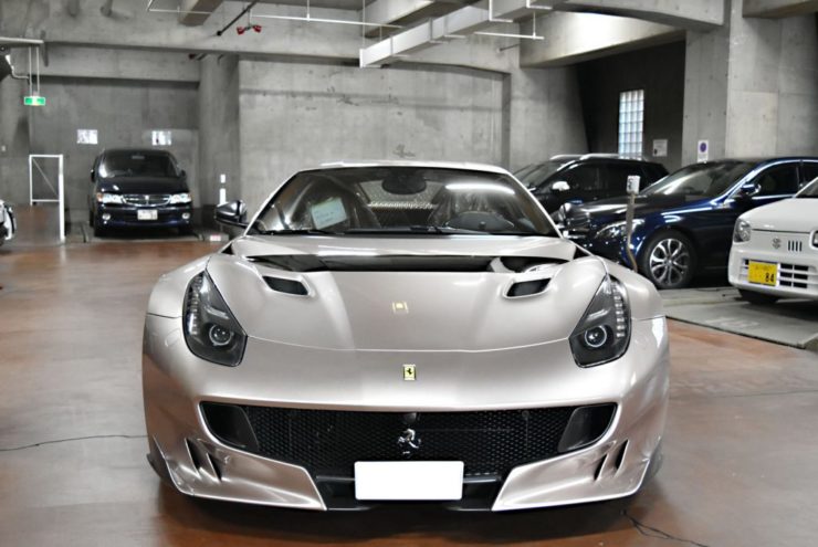 フェラーリ　F12TDF　F12　488　GTC　