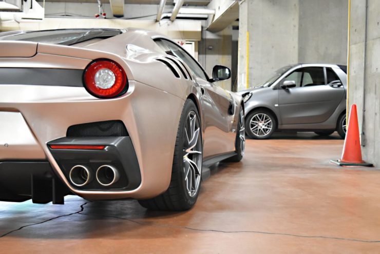 フェラーリ　F12TDF　テーラーメイド　ダウンサス　ノヴィテック