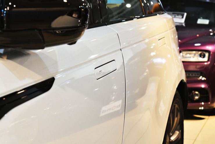 ランドローバー レンジローバー ヴェラール 新型 ドアノブ