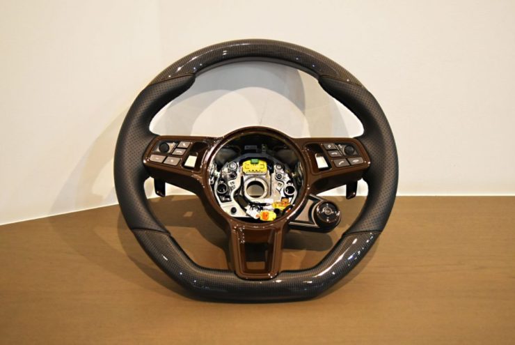 テックアート　パナメーラ　971　ステアリング　エアロ　ロワリング　22インチ
