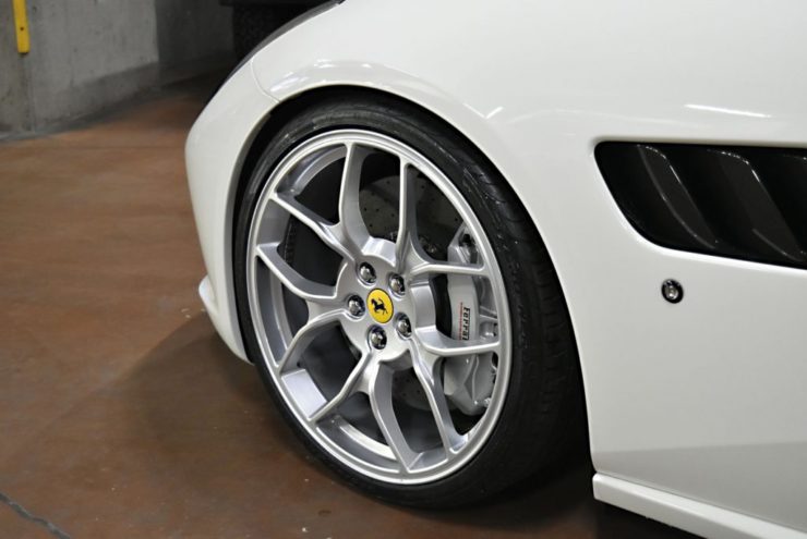 フェラーリ GTC4 ルッソ ノヴィテックロッソ ノビテックロッソ ノビテック ローダウン ダウンサス