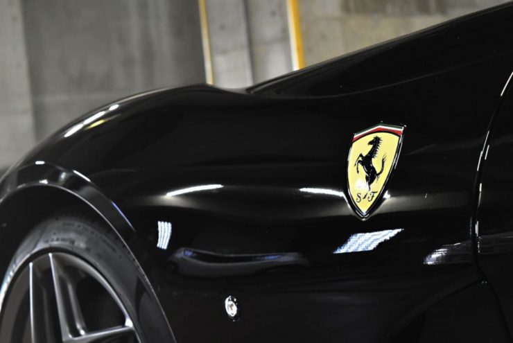 フェラーリ　812　458　488　F12　プロテクションフィルム