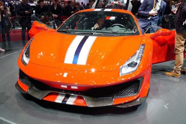 フェラーリ　488ピスタ　488