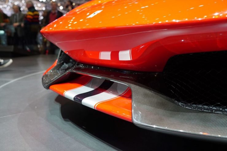 フェラーリ　488ピスタ　スペチアーレ
